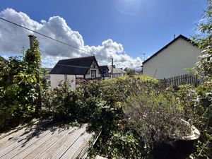 Photo 22- click for photo gallery